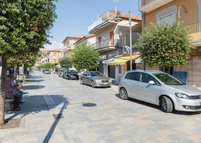 Casa Vacanze Nonna Rosaria Al Centro Di Ascea Marina